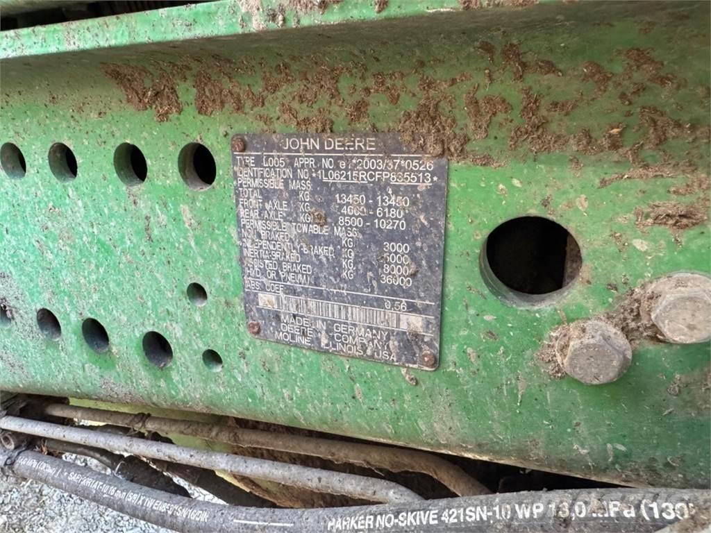 John Deere 6215 R Tractoare