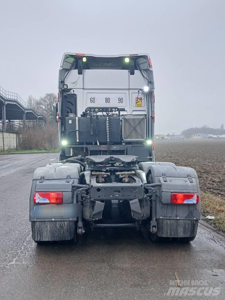 MAN TGX 26.580 Autotractoare