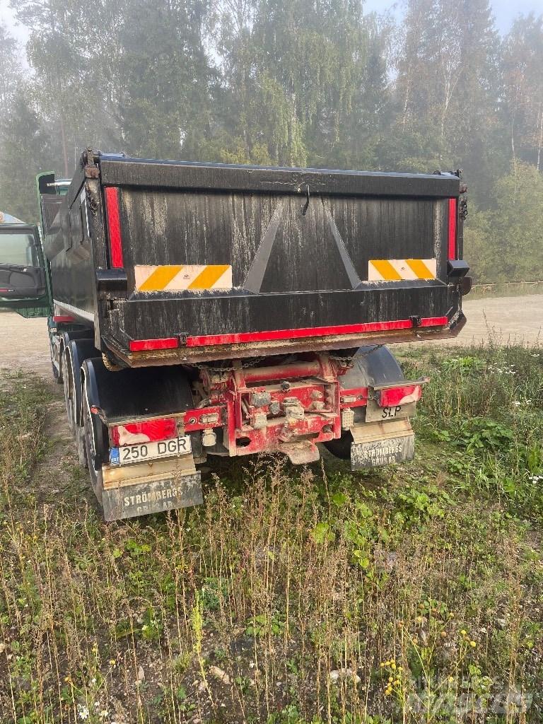 Scania R 560 Autobasculanta