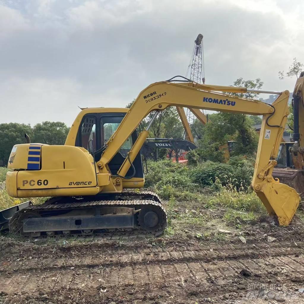 Komatsu PC 60 Excavatoare pe șenile
