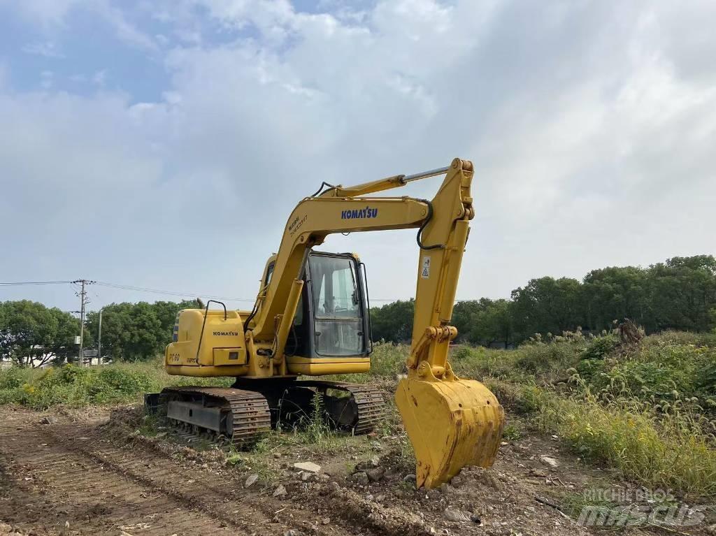 Komatsu PC 60 Excavatoare pe șenile
