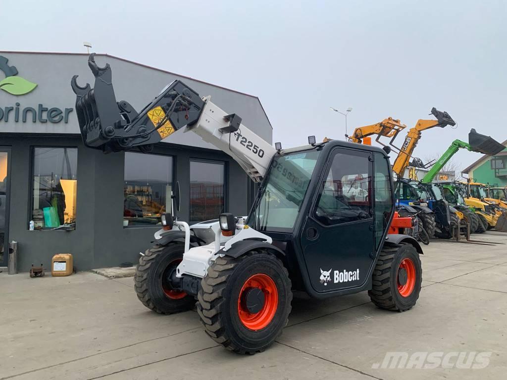 Bobcat T 2250 Manipulatoare agricole