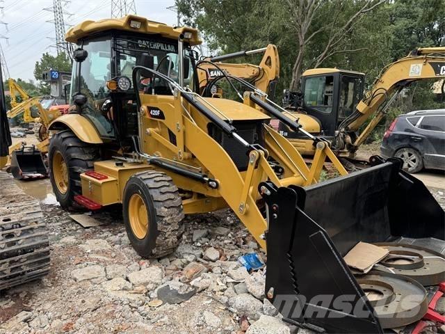 CAT 420 F Buldoexcavatoare