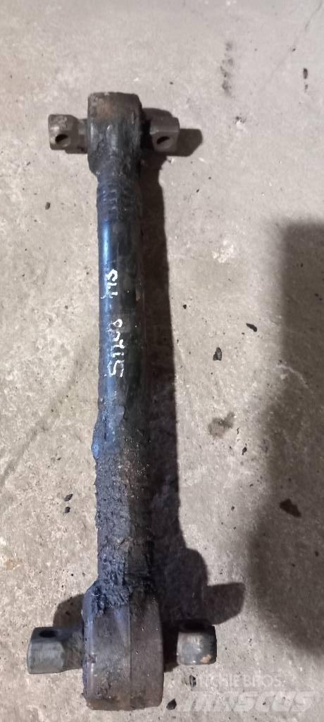 Scania 94 D   1399180 Sasiuri si suspensii