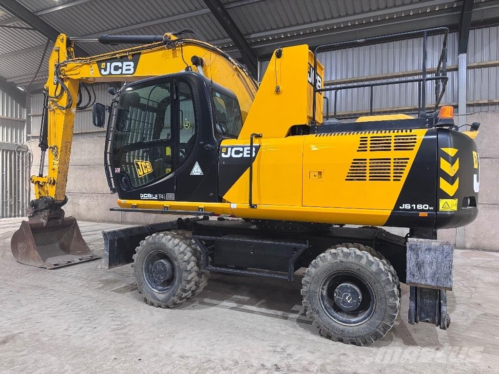 JCB JS 160 W Paleta de manipulare
