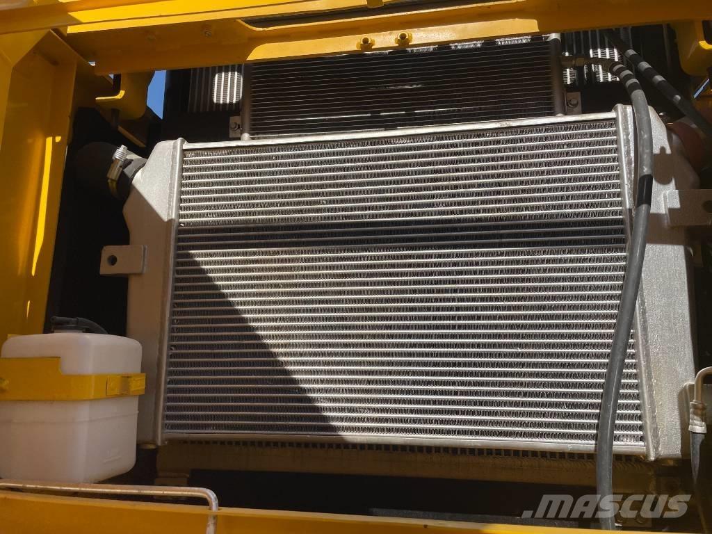 Komatsu PC 360 Excavatoare pe șenile
