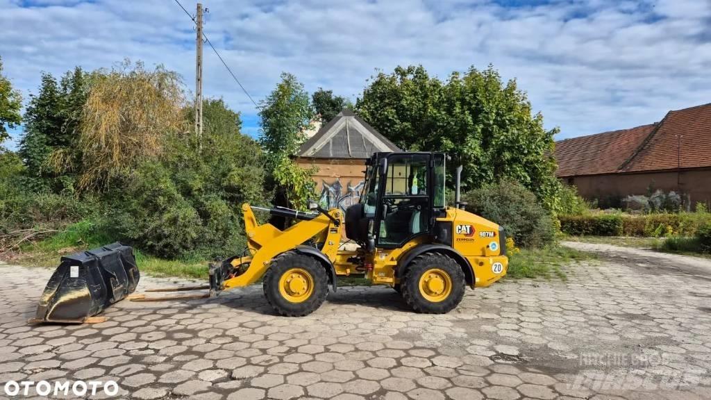 CAT 906 Incarcator pe pneuri