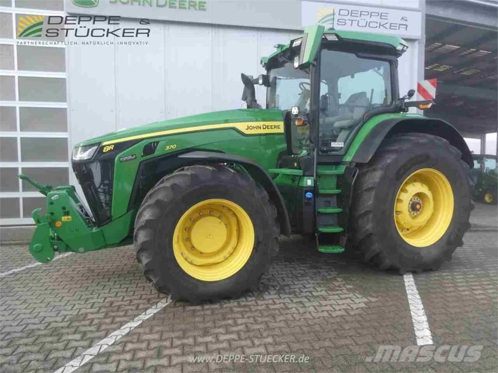 John Deere 8R 370 Tractoare