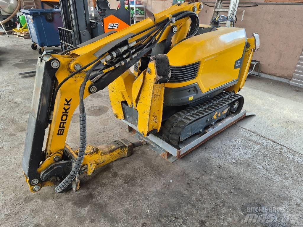 Brokk 170 Excavatoare de demolare