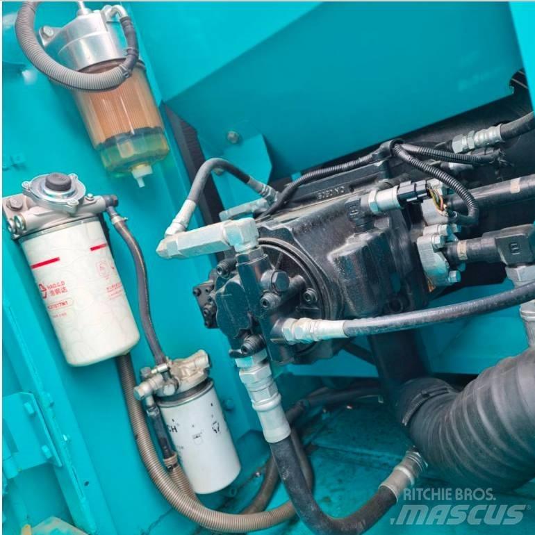 Kobelco SK 140 Excavatoare pe șenile
