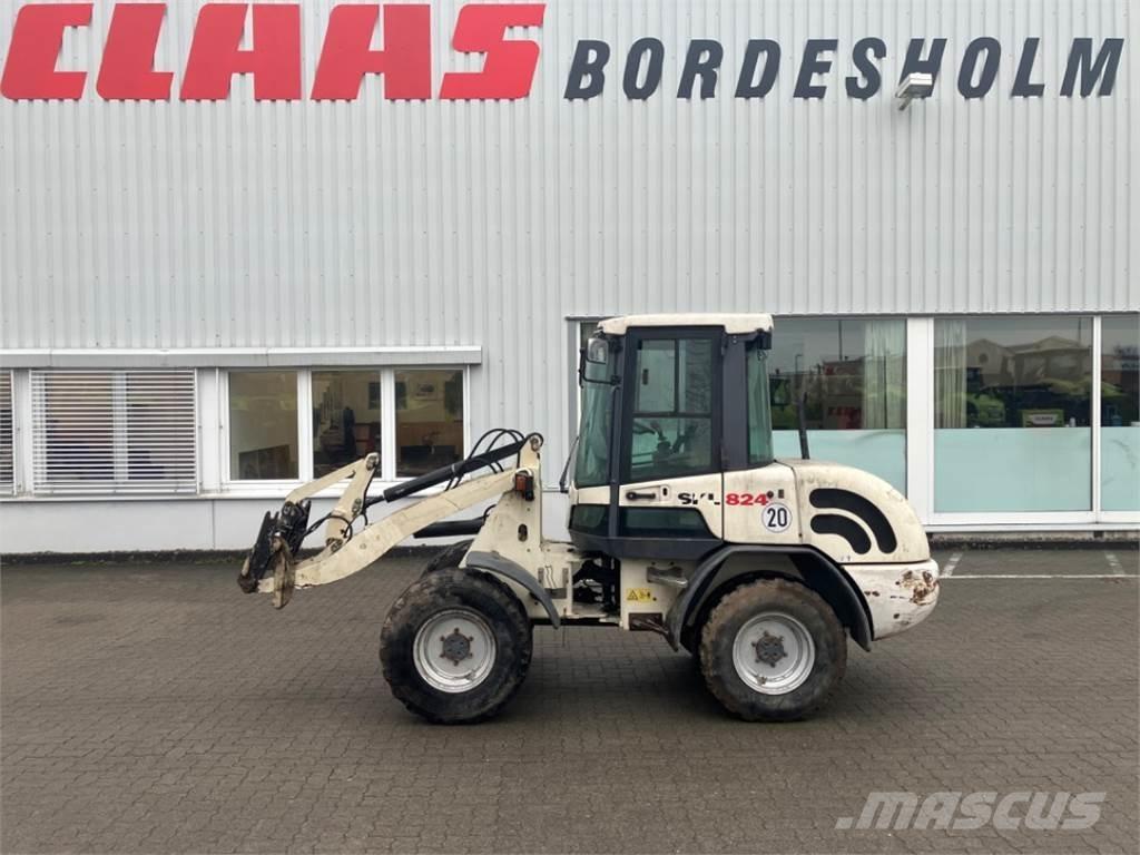Schaeff SKL 824 Incarcator pe pneuri