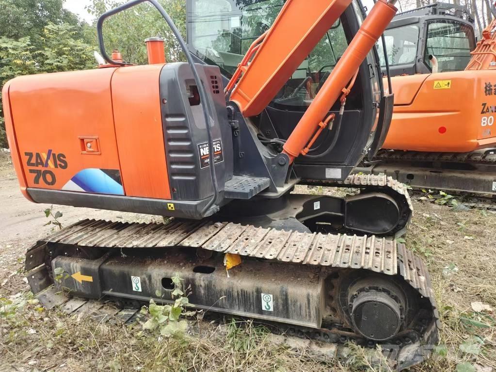Hitachi ZX 70 Excavatoare 7t - 12t