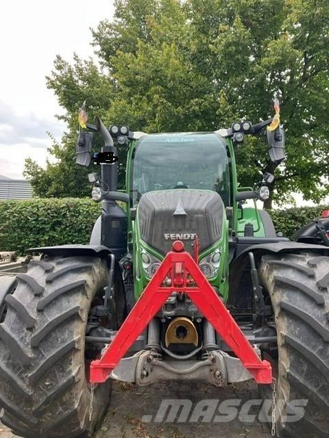 Fendt 724 Vario S4 Tractoare