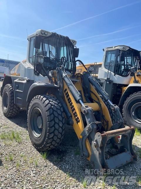 Liebherr L 526 Incarcator pe pneuri