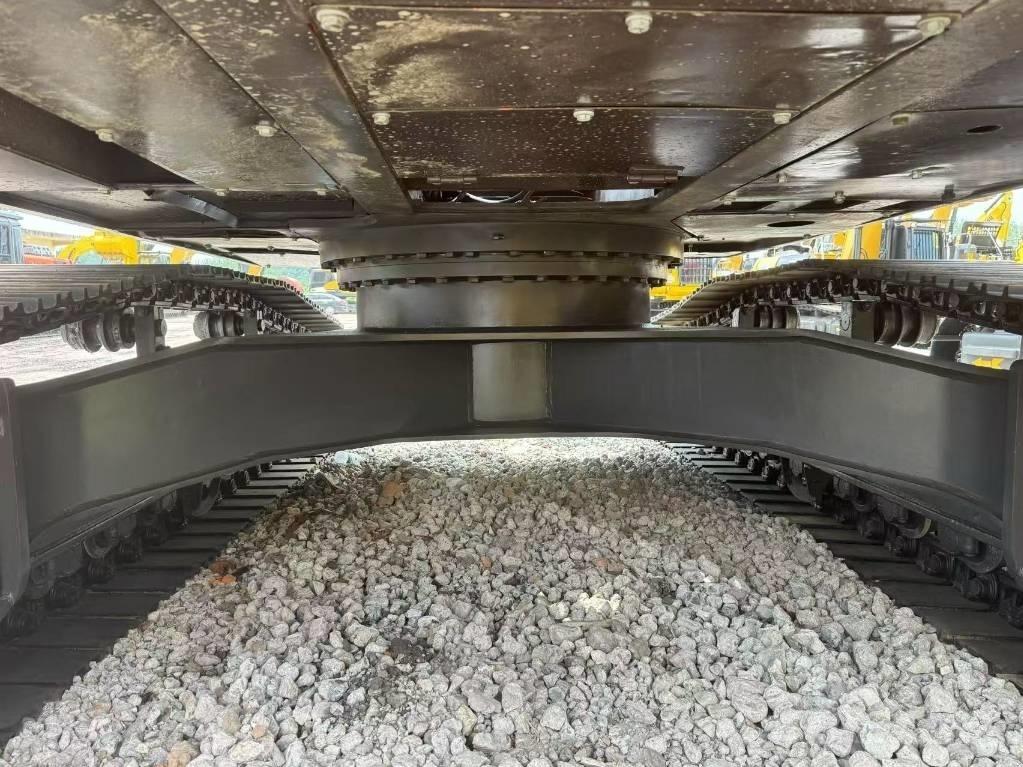 Doosan DX300-9C Excavatoare pe șenile

