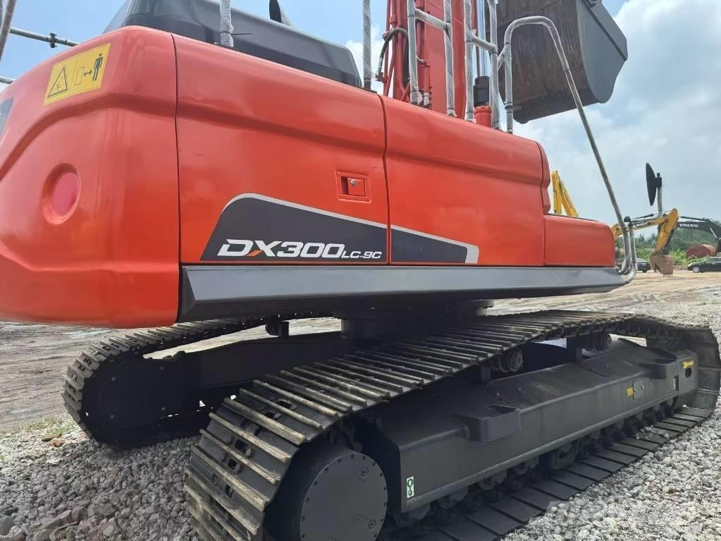 Doosan DX300-9C Excavatoare pe șenile
