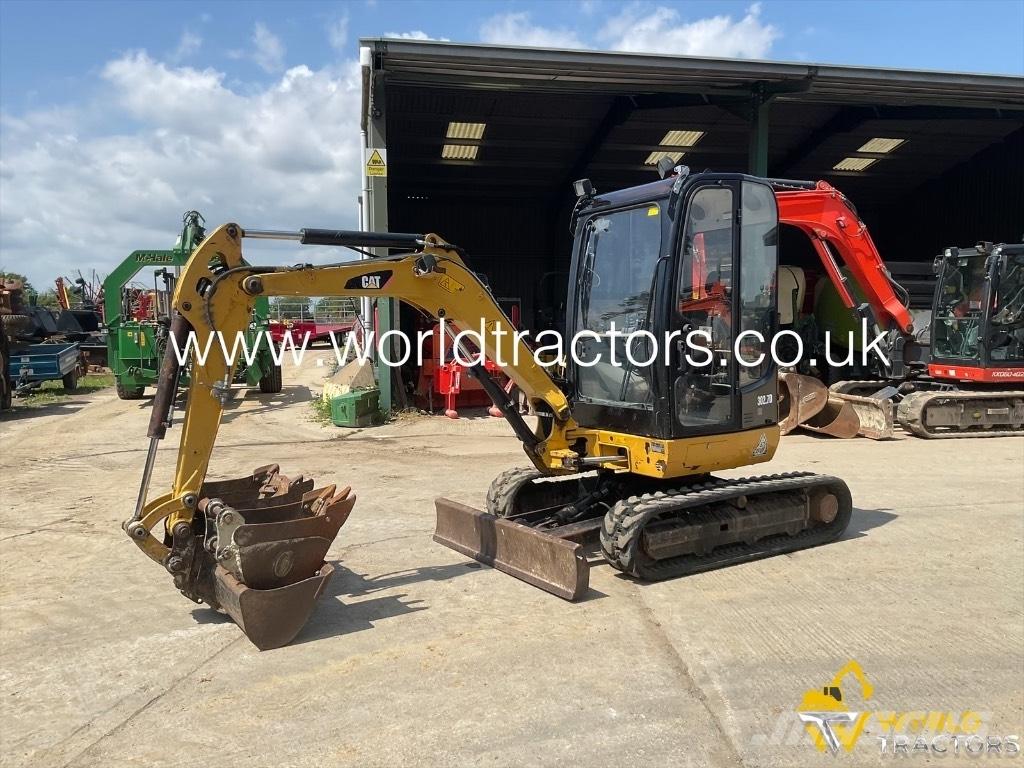 CAT 302.7 D Mini excavatoare < 7t