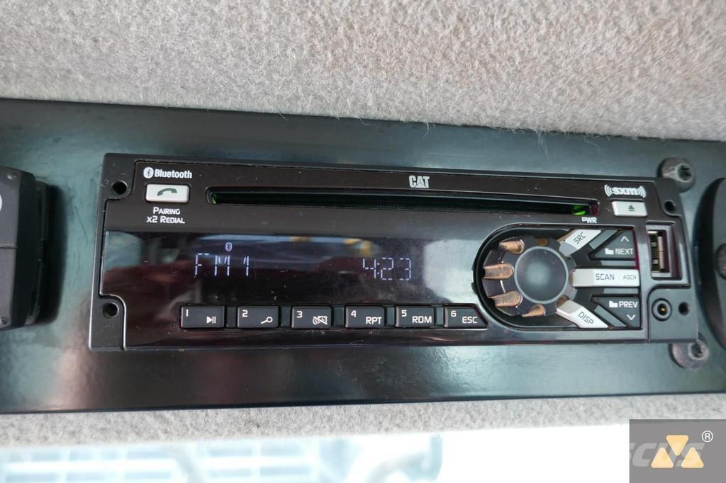 CAT 555D Utilaje de manevrarea a bustenilor