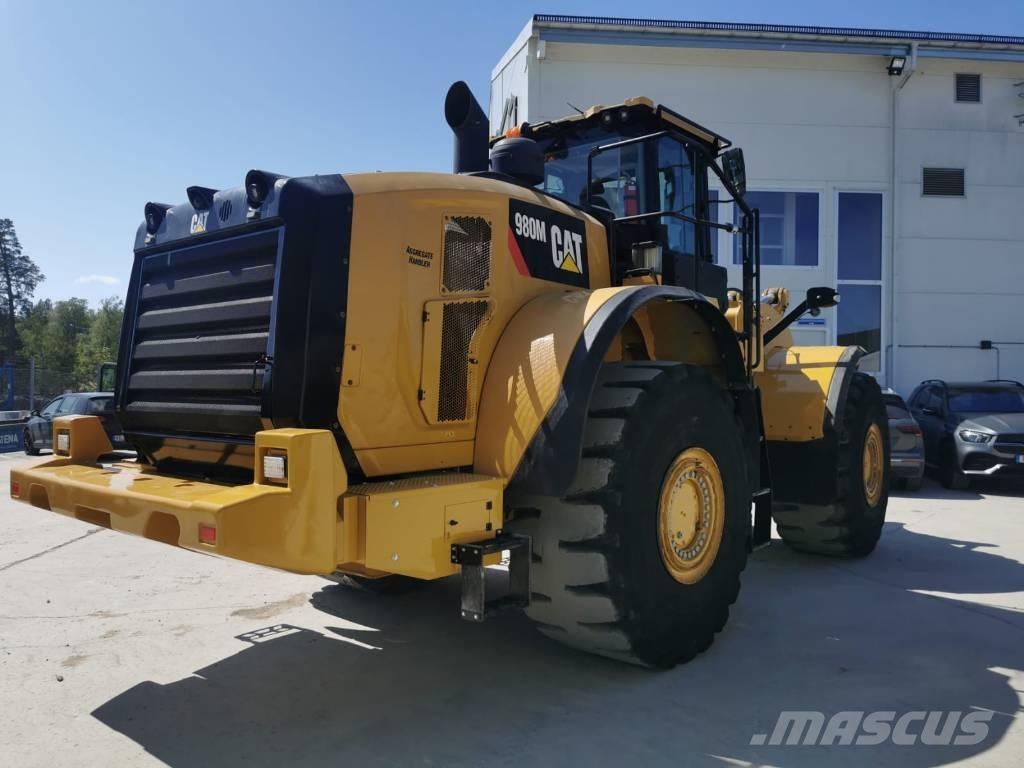 CAT 980M Incarcator pe pneuri