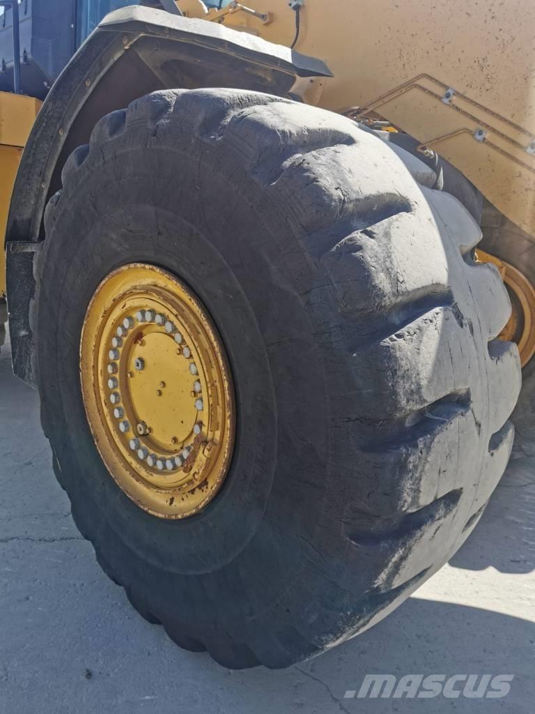 CAT 980M Incarcator pe pneuri