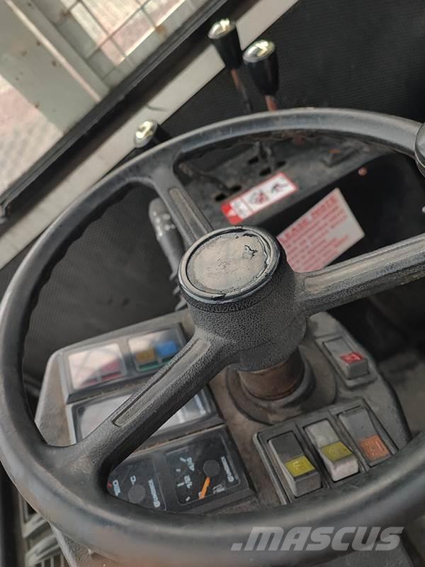 Commander C40SA Încarcator lateral