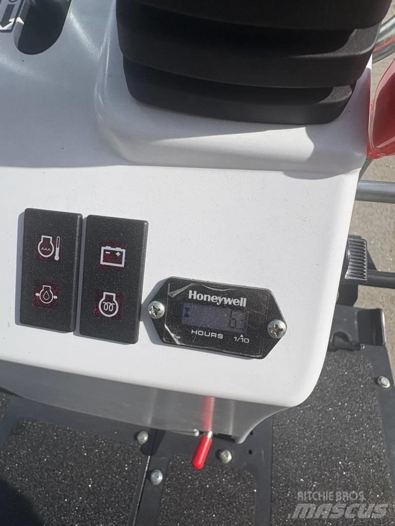 Bobcat E 08 Mini excavatoare < 7t