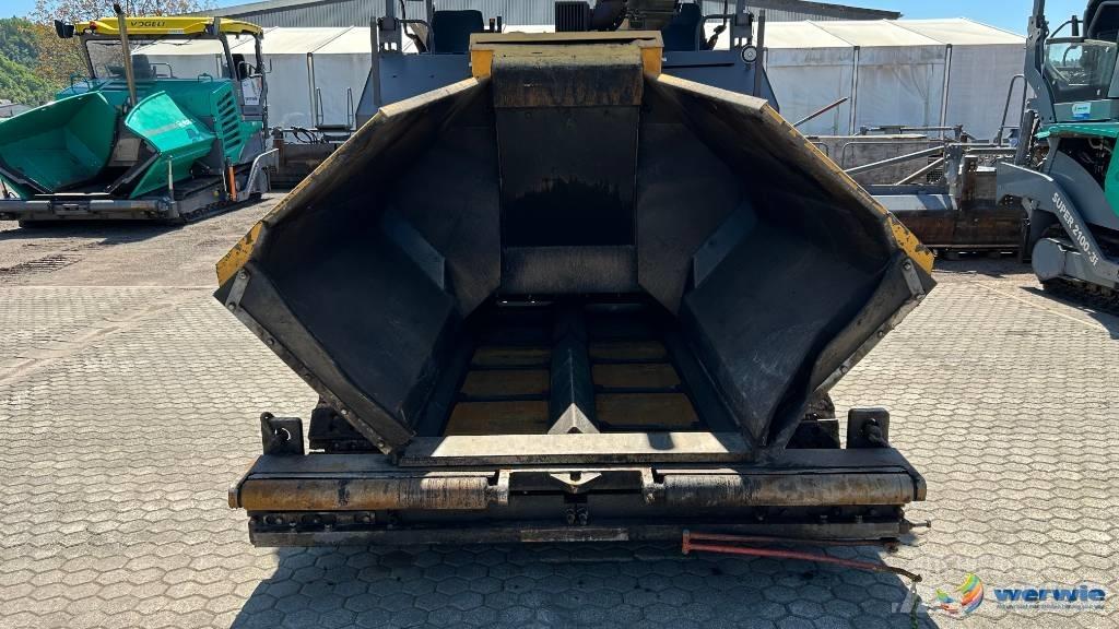 Volvo ABG TITAN 5820 Pavatoare asfalt