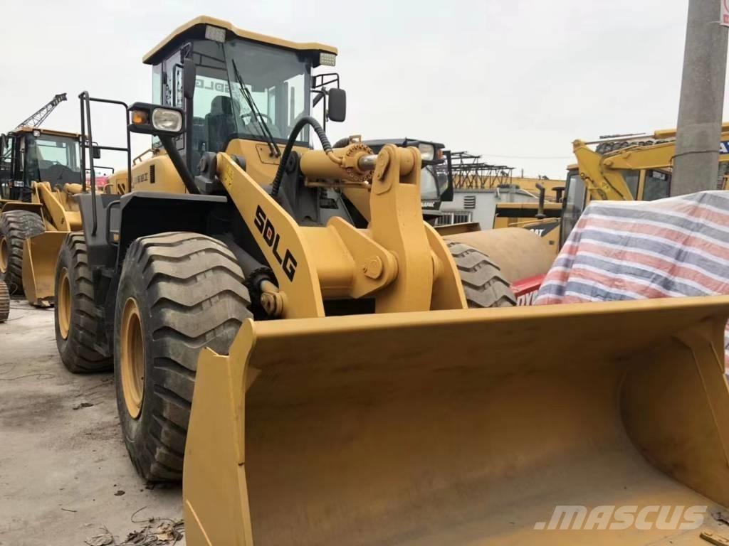 SDLG LG956L Buldoexcavatoare