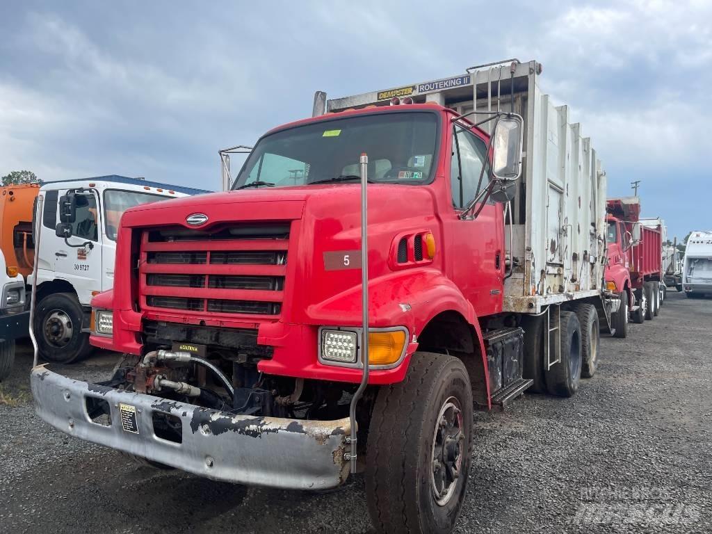 Sterling L7500 Camion de deseuri