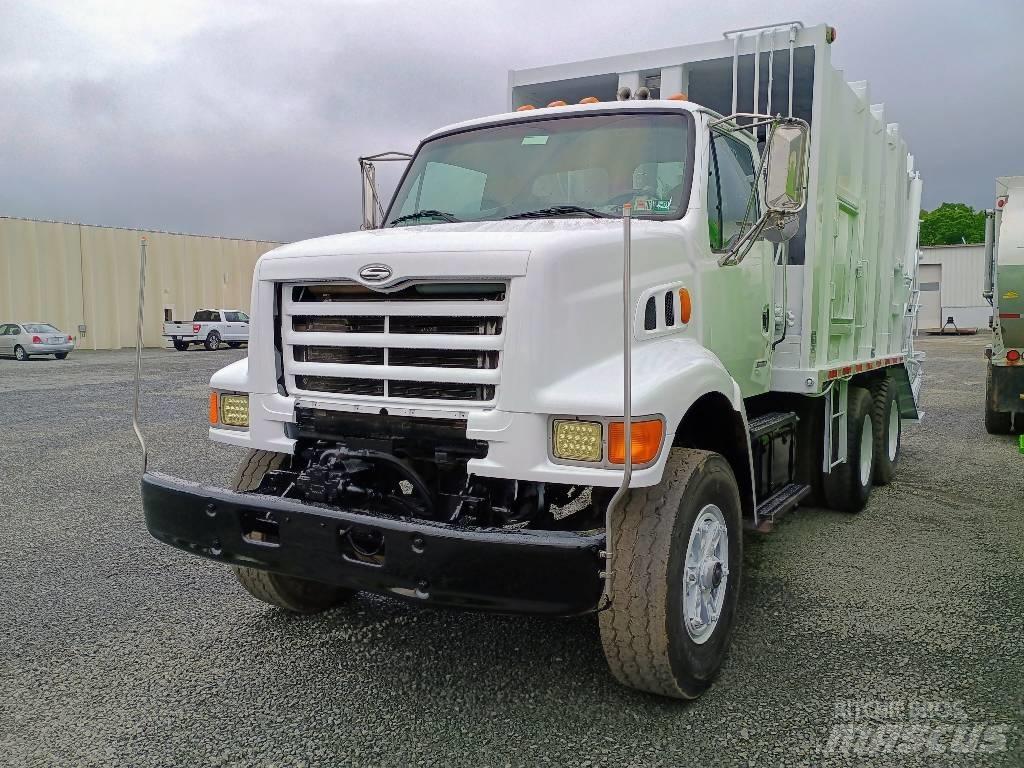 Sterling L7500 Camion de deseuri