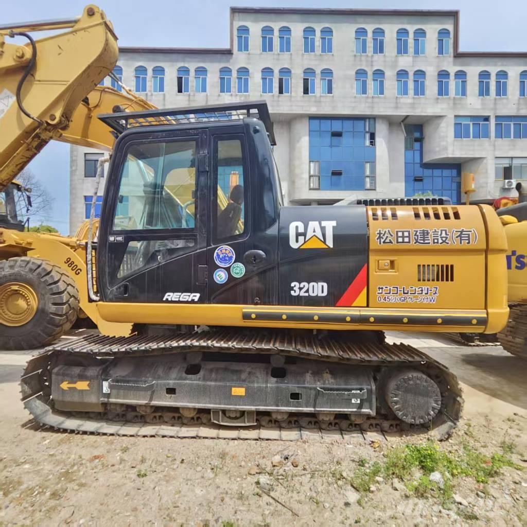 CAT 320 D Excavatoare pe șenile
