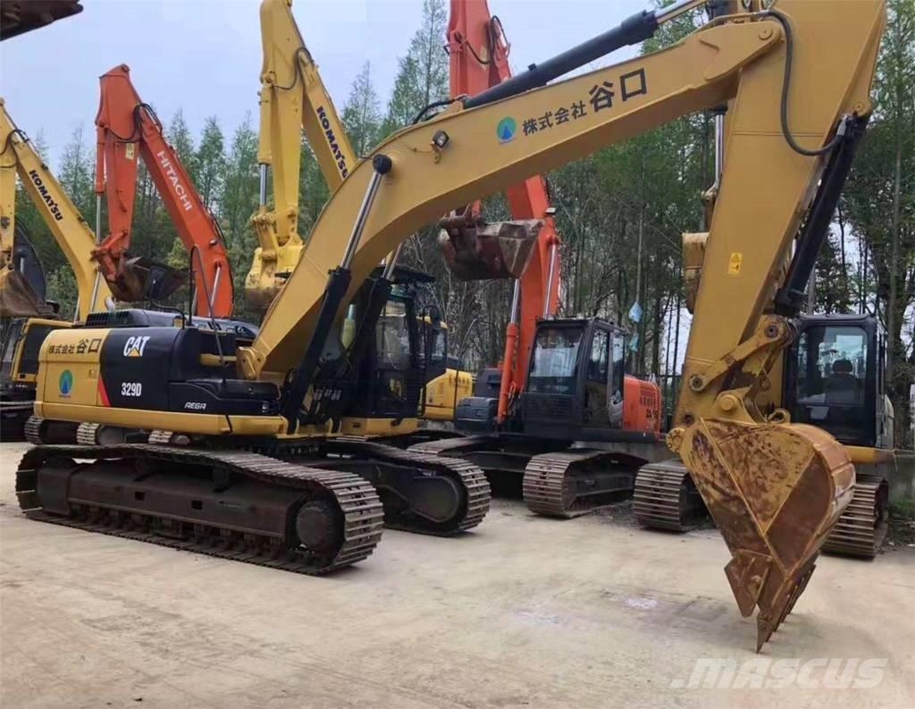 CAT 329D Excavatoare pe șenile
