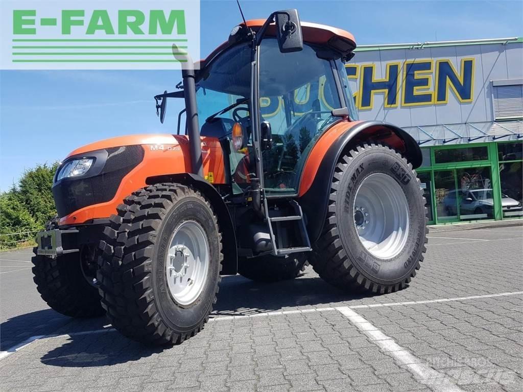 Kubota m4073 cab Tractoare