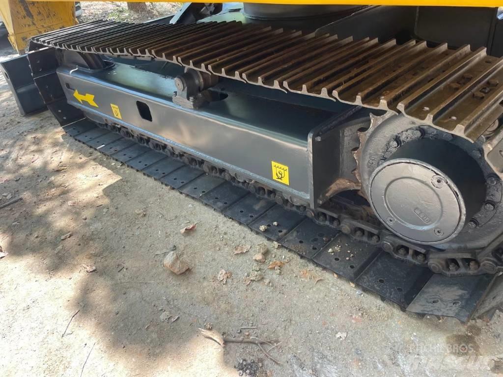 Komatsu PC70-8 Excavatoare pe șenile
