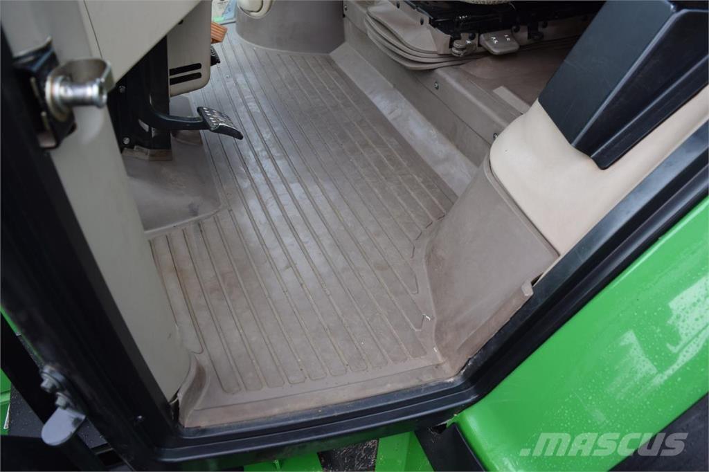 John Deere 6150 R Tractoare