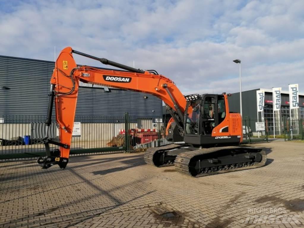 Doosan DX 235 LCR-5 Excavatoare pe șenile
