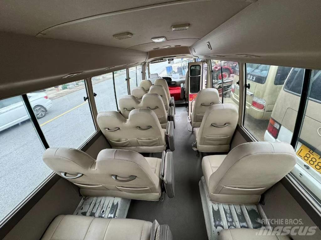 Toyota Coaster Bus Mini autobuze