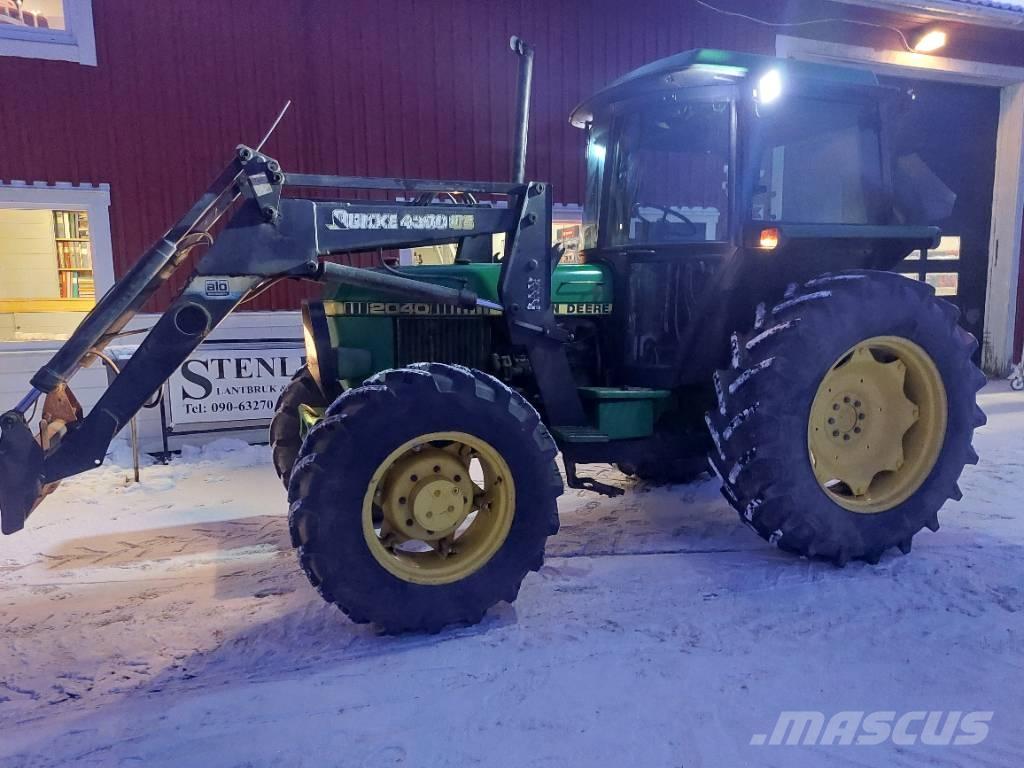 John Deere 2040 Tractoare