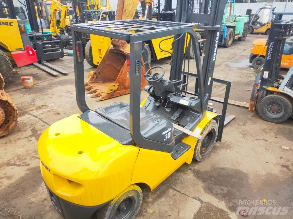 Komatsu FD 30 T-17 Stivuitor diesel