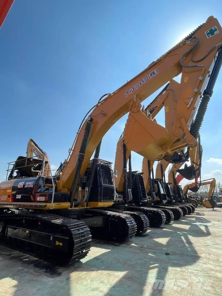 CAT 330D2 Excavatoare pe șenile
