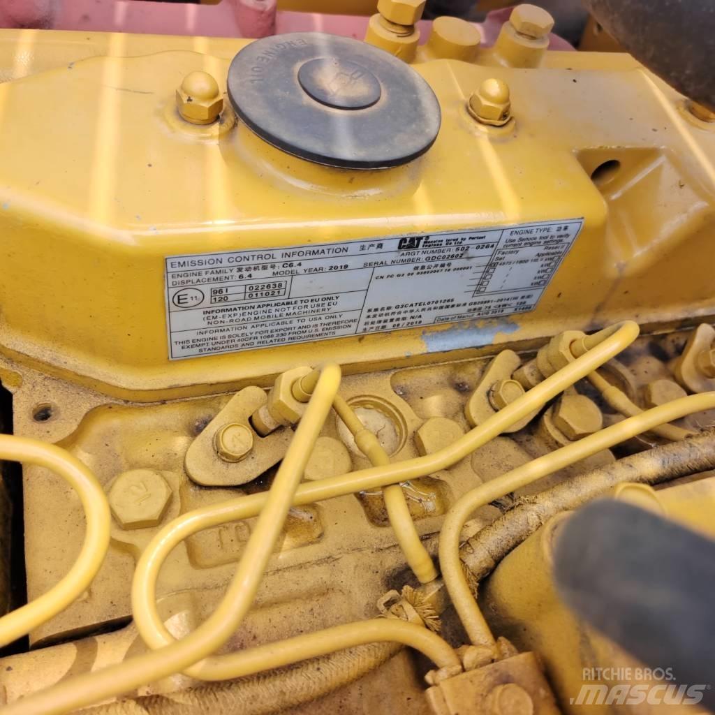 CAT 320CL Excavatoare pe șenile
