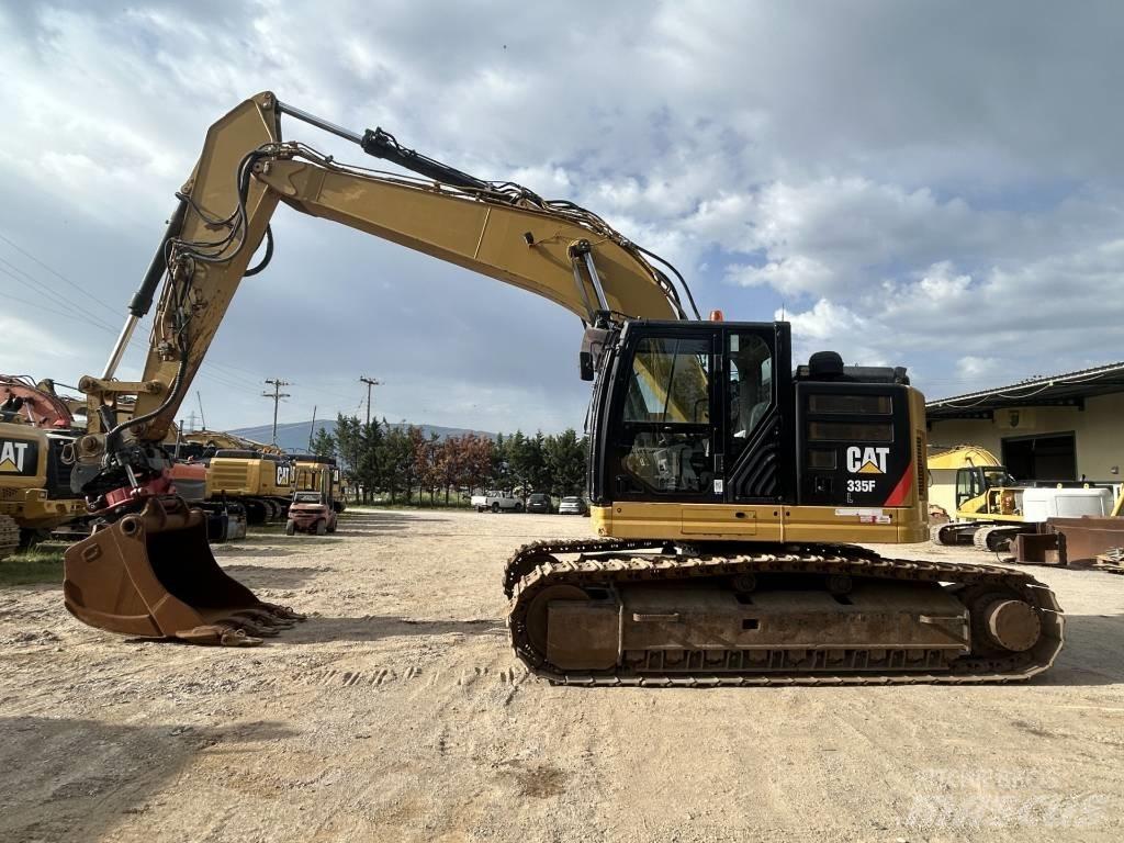 CAT 335 F L Excavatoare pe șenile
