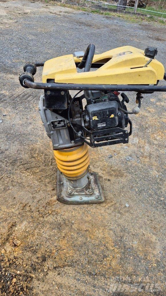 Masterpac PMR 68H Compactoare sol