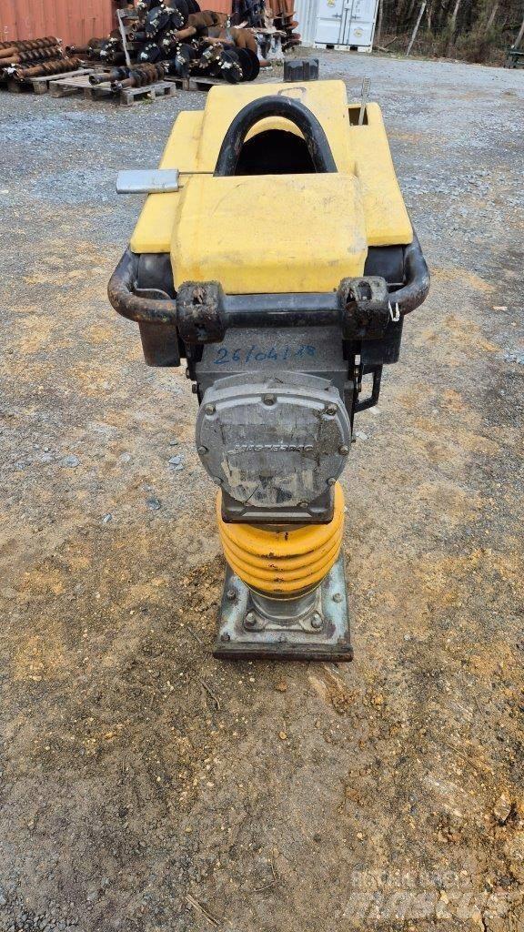Masterpac PMR 68H Compactoare sol
