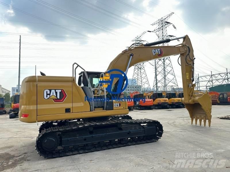 CAT 323GC Excavatoare pe șenile
