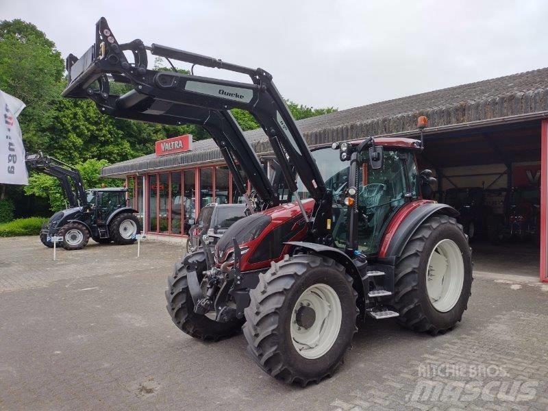 Valtra G135 Active Tractoare