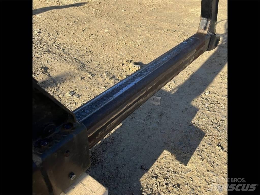 John Deere loglift Macarale pentru culegatoare