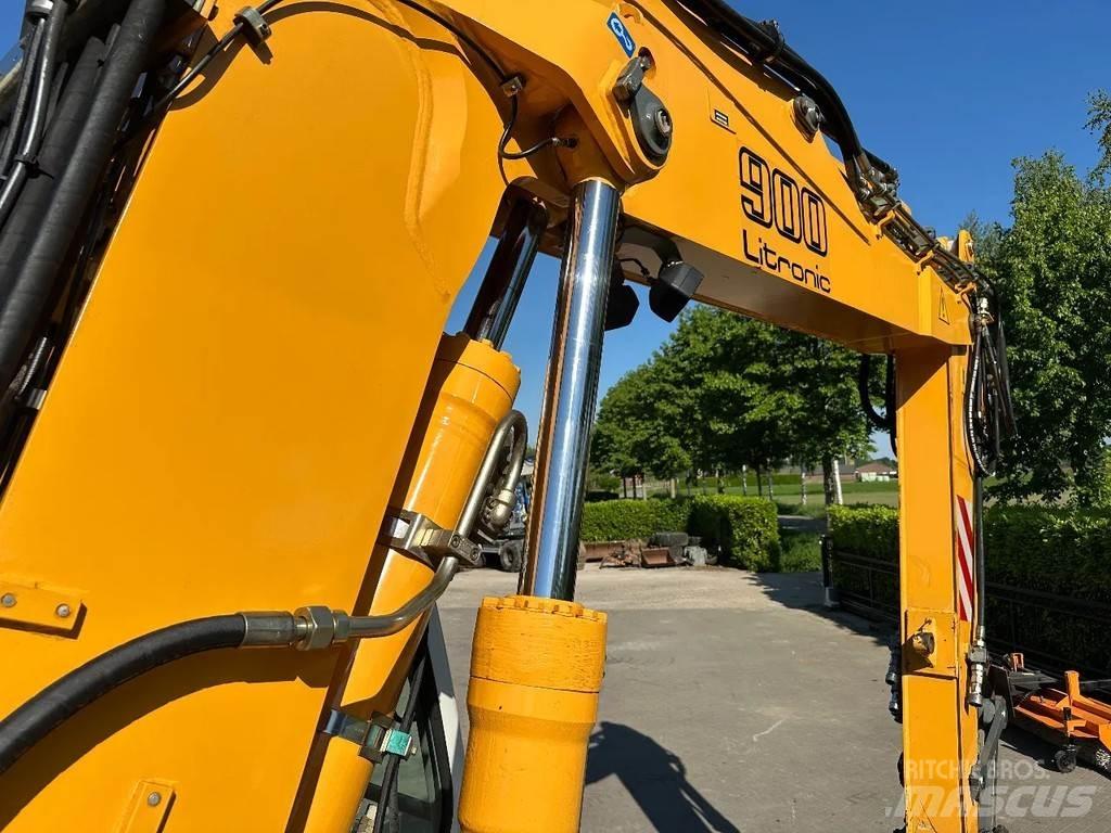 Liebherr A900C Excavatoare cu roti