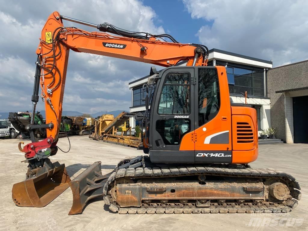Doosan DX 140 LCR-5 Excavatoare pe șenile
