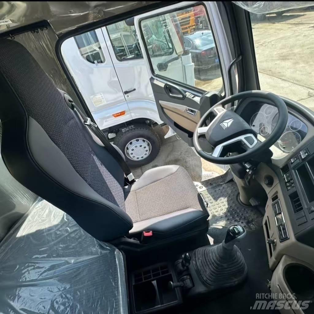 Howo 371 8x4 Autobasculanta